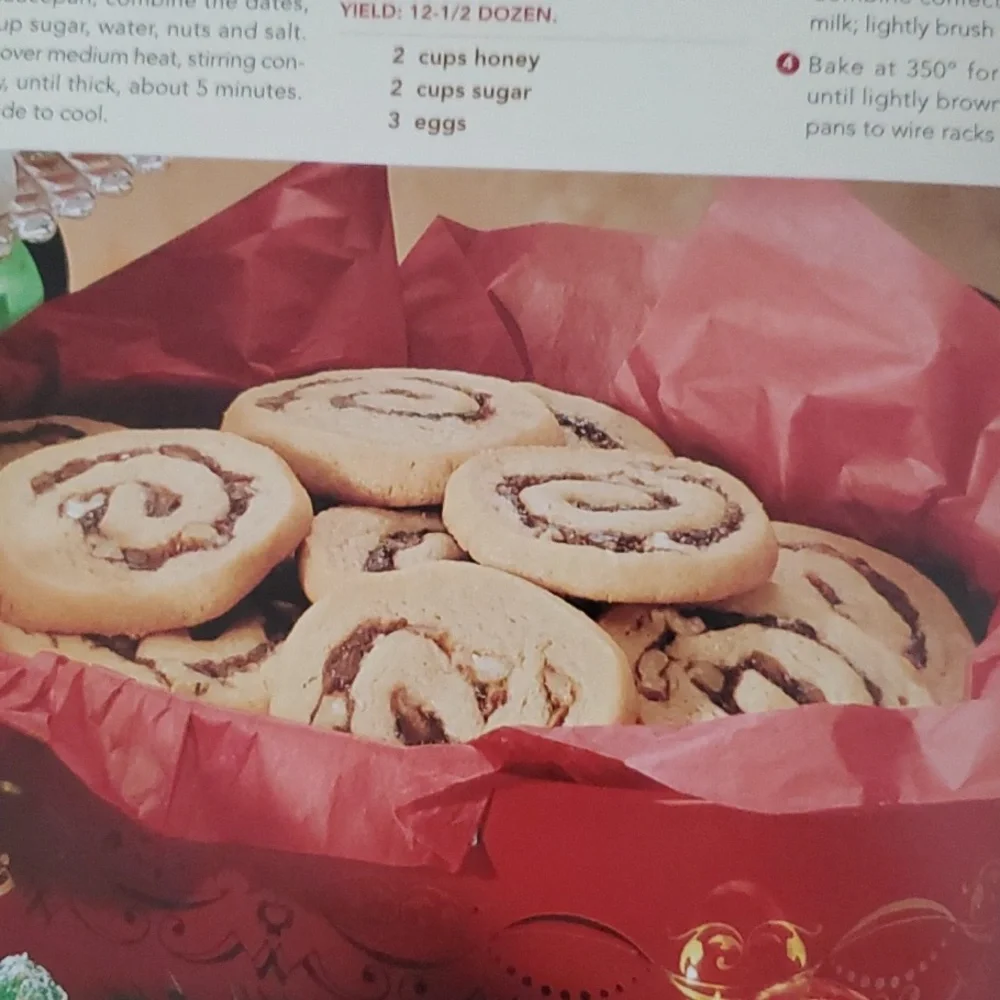 257 Cookies and Bars Cookbook 2010